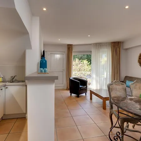 Le - & 滨海阿热莱斯