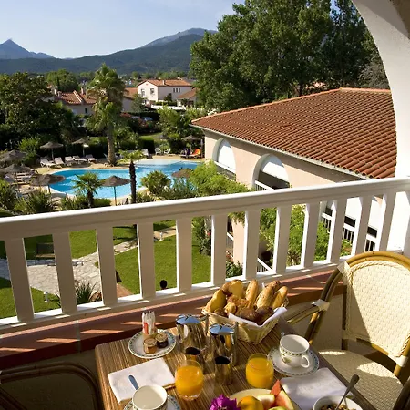 Le - & Hotel 4*