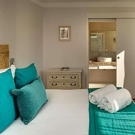 Hotel Le - &