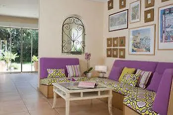 Le - & Ξενοδοχείο 4*