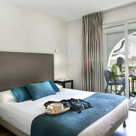 Hotel Le - &